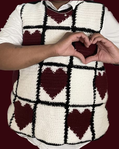 Checked vest with heart and plain squares